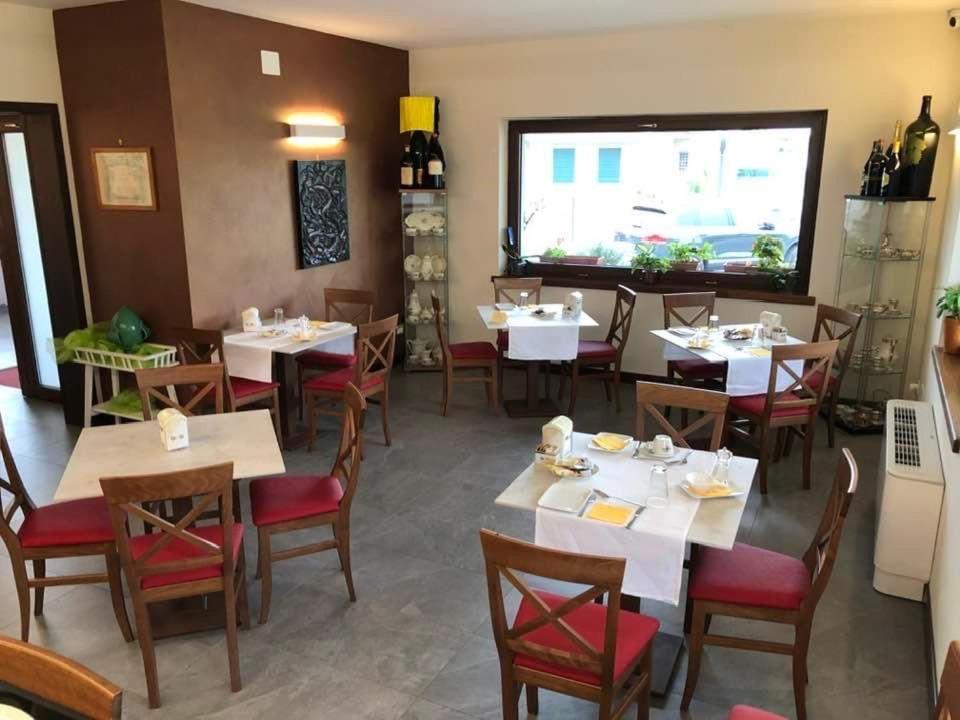 Locanda Rossa 호텔 Romans di Varmo 외부 사진